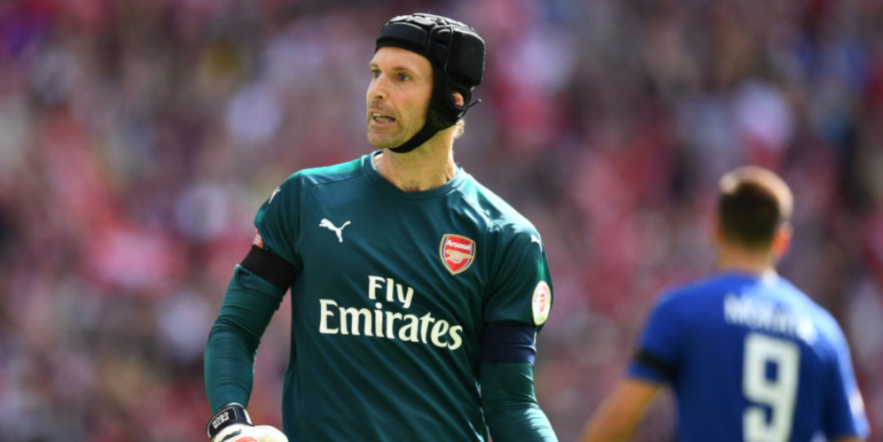 Kegalauan Petr Cech Menjelang Pensiun